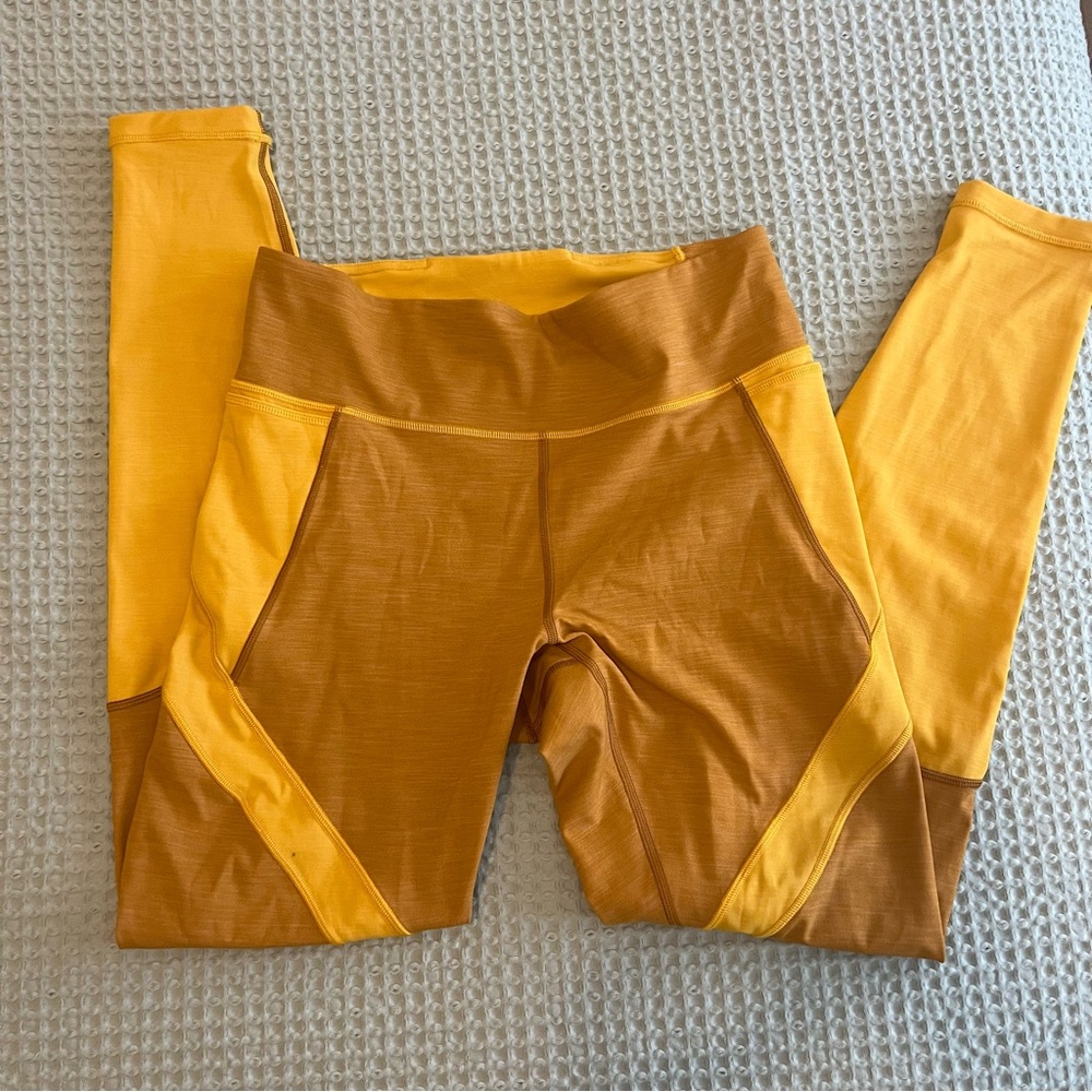 Lululemon Yellow/Gold Leggings